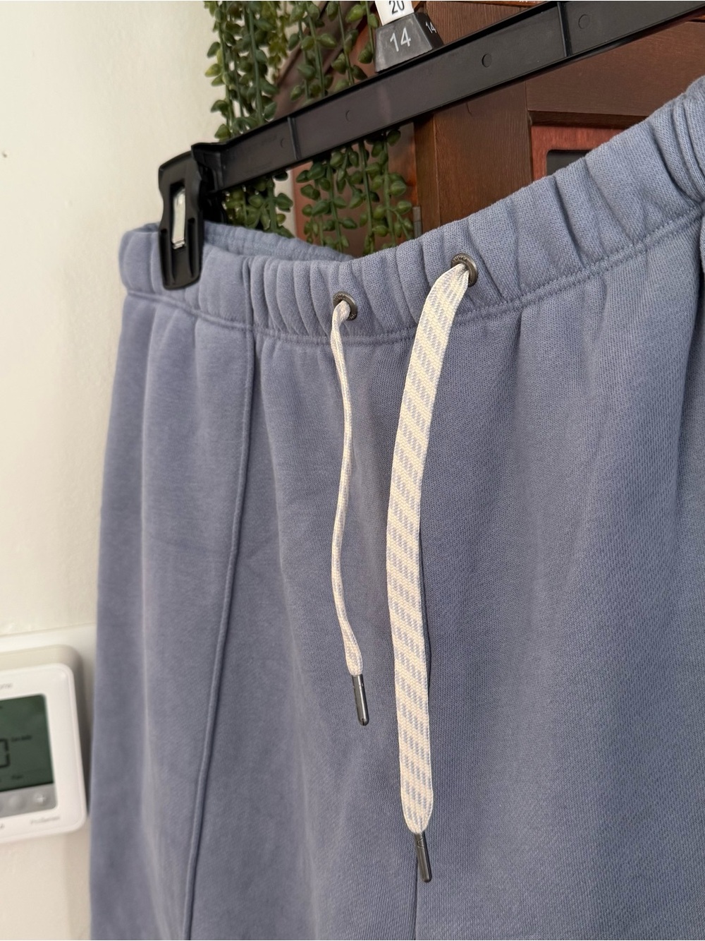 Vuori Restore Classic Sweatpant Blue Haze - Picture 4 of 10